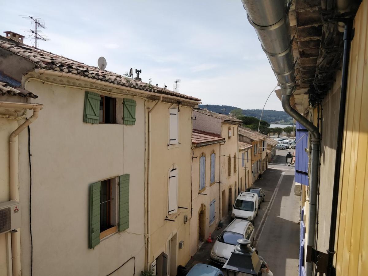 Au Coeur Du Vieux Village Saint-Chamas Екстериор снимка